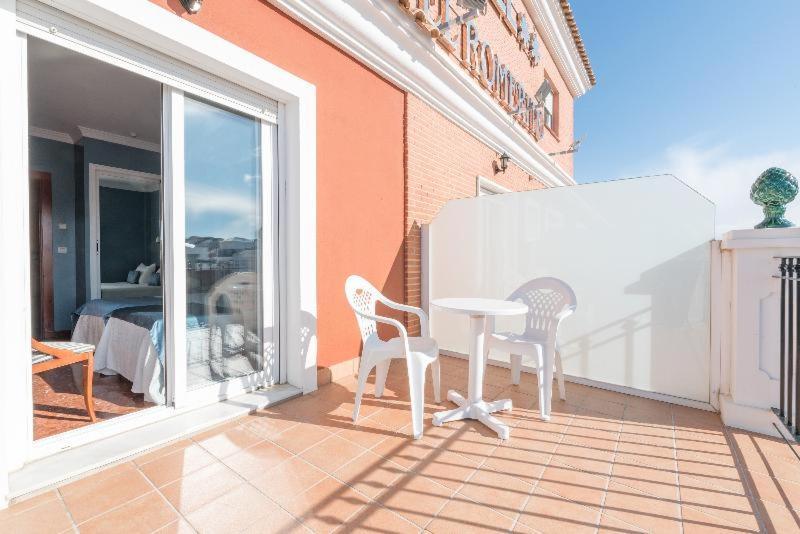 Hotel Romerito Málaga Zimmer foto